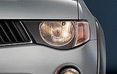 Mitsubishi L200 (S4) Single Cab Headlamp Protectors