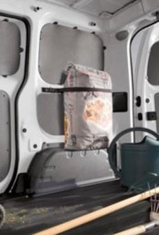 Nissan NV200/e-NV200 Cargo Protection 2-Part (for rear quarter panels)