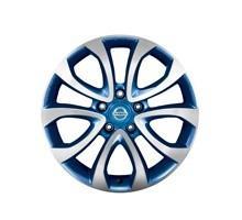 Nissan Juke (F15E) Blue Alloy Wheel, Diamond Cut 17" inc. Centre Cap