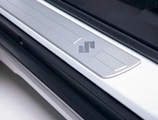 Suzuki SX4 S-Cross Door Sill Trim Set, Aluminium