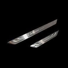 Mitsubishi Shogun Sport Door Entry Guards