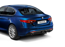 Alfa Romeo Giulia, Detachable Towbar