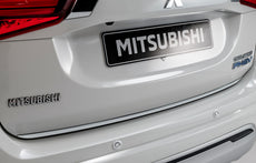 Mitsubishi Outlander Tailgate Garnish, Silver